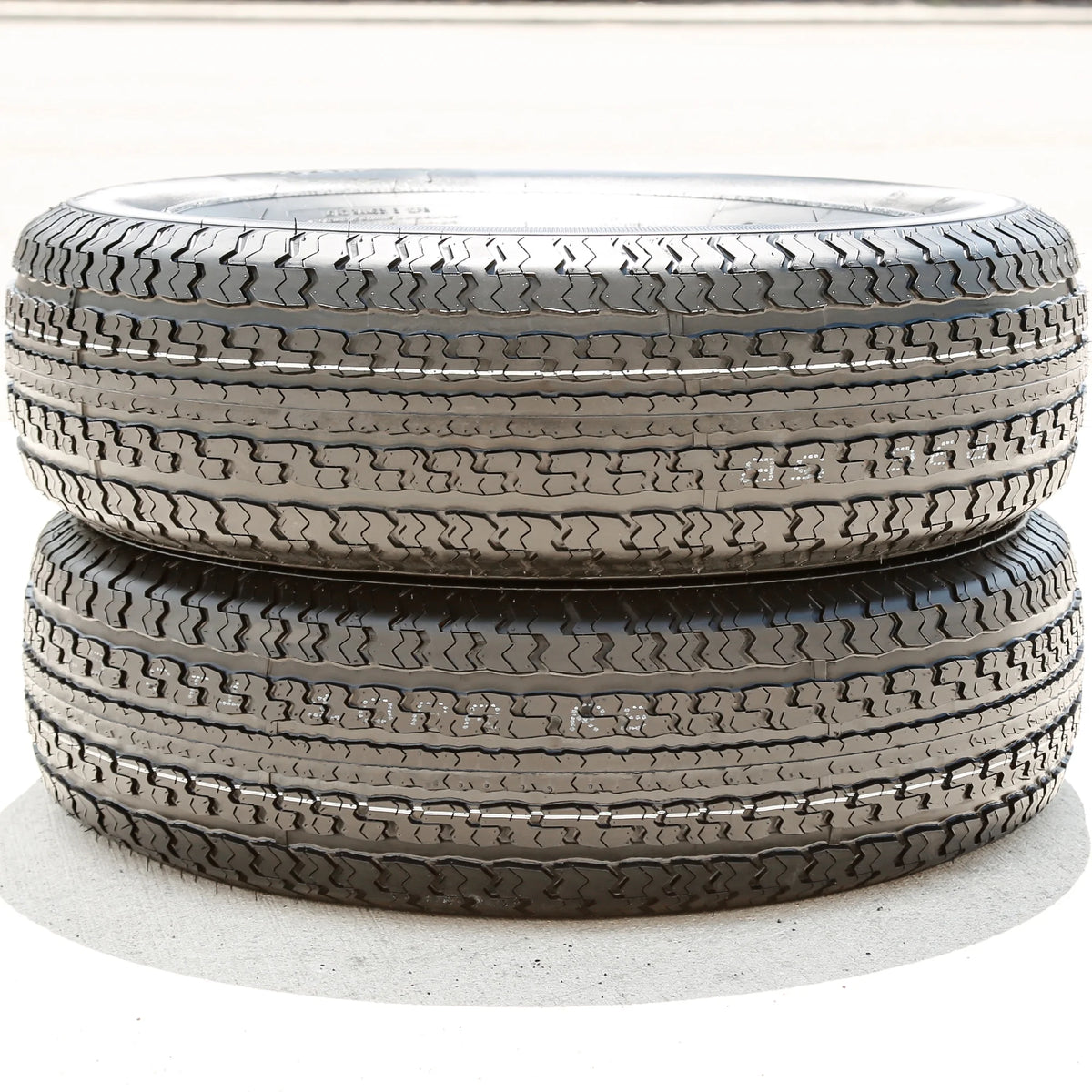 ST 205/75R14 Load D 8 Ply Trailer Tire Q947423