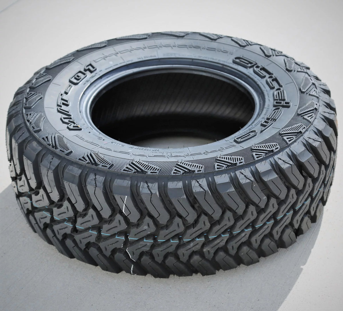 Mud Tires Set of 4 L5390