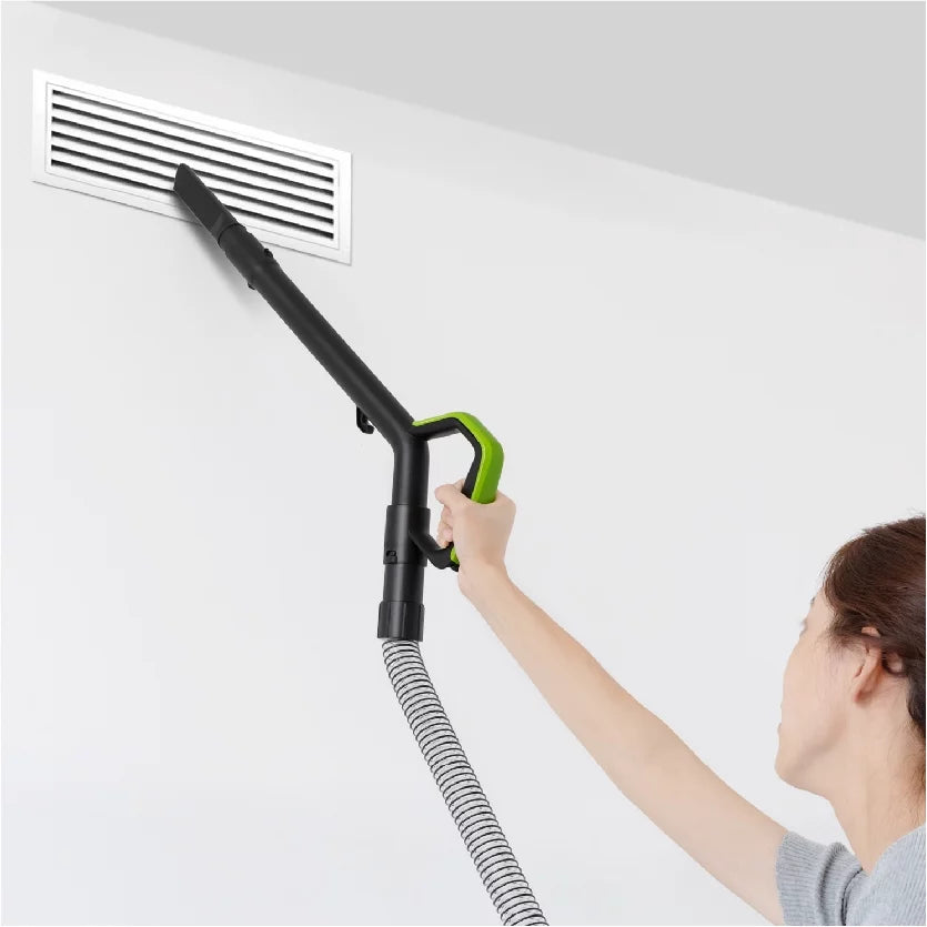 Bagless Upright Vacuum Cleaner V954999