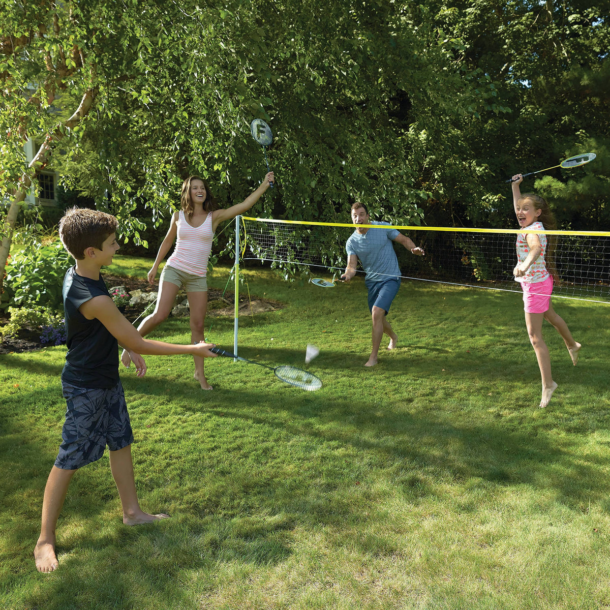 Badminton Net Family Set with 4 Steel Rackets and 2 Birdies P533005