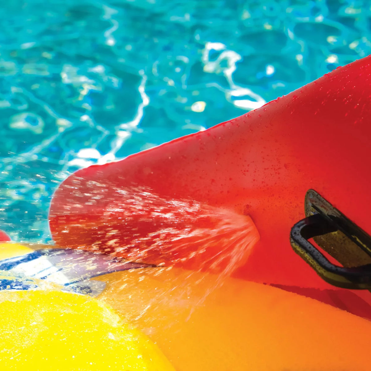 Inflatable Pool Slide with Sprinklers B913