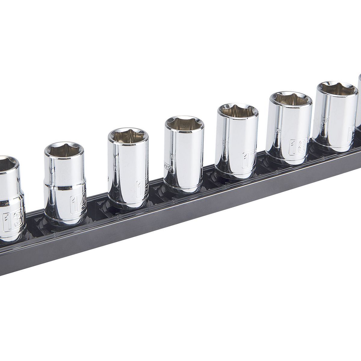 1/2 in. Magnetic Socket Rail with Twist Lock M706