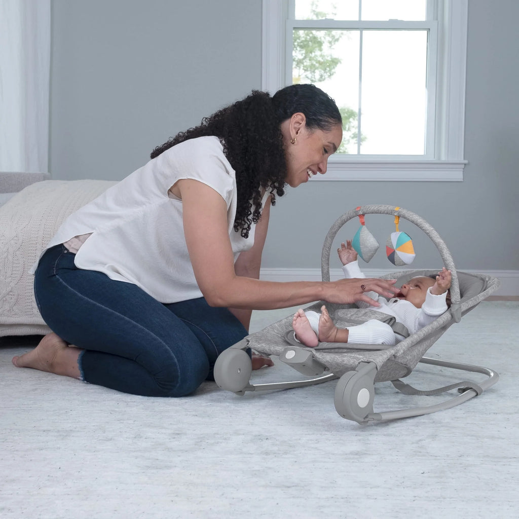 2-in-1 Baby Bouncer & Rocker, Light Gray Tweed U967