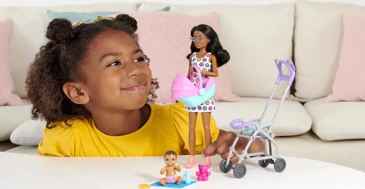 Stroller Playset with Dolls and 5 Accessories H659