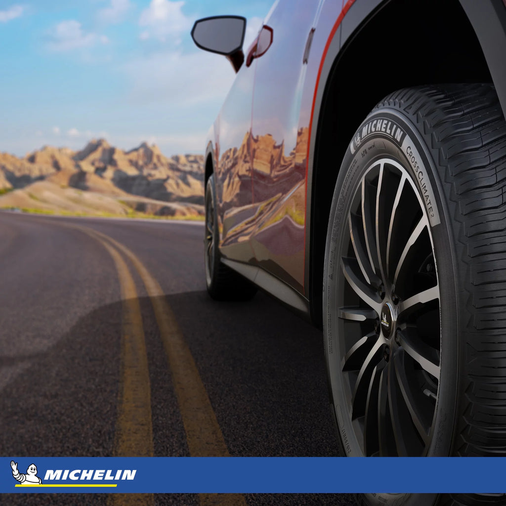 All-Season 255/45R19/XL 104V Tire I61558